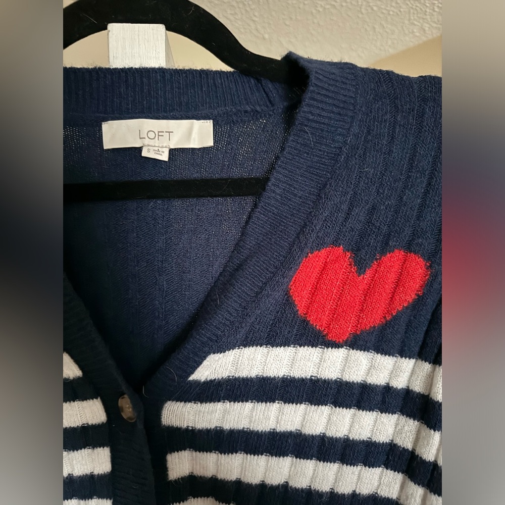 LOFT Heart Cardigan - Picture 2 of 3
